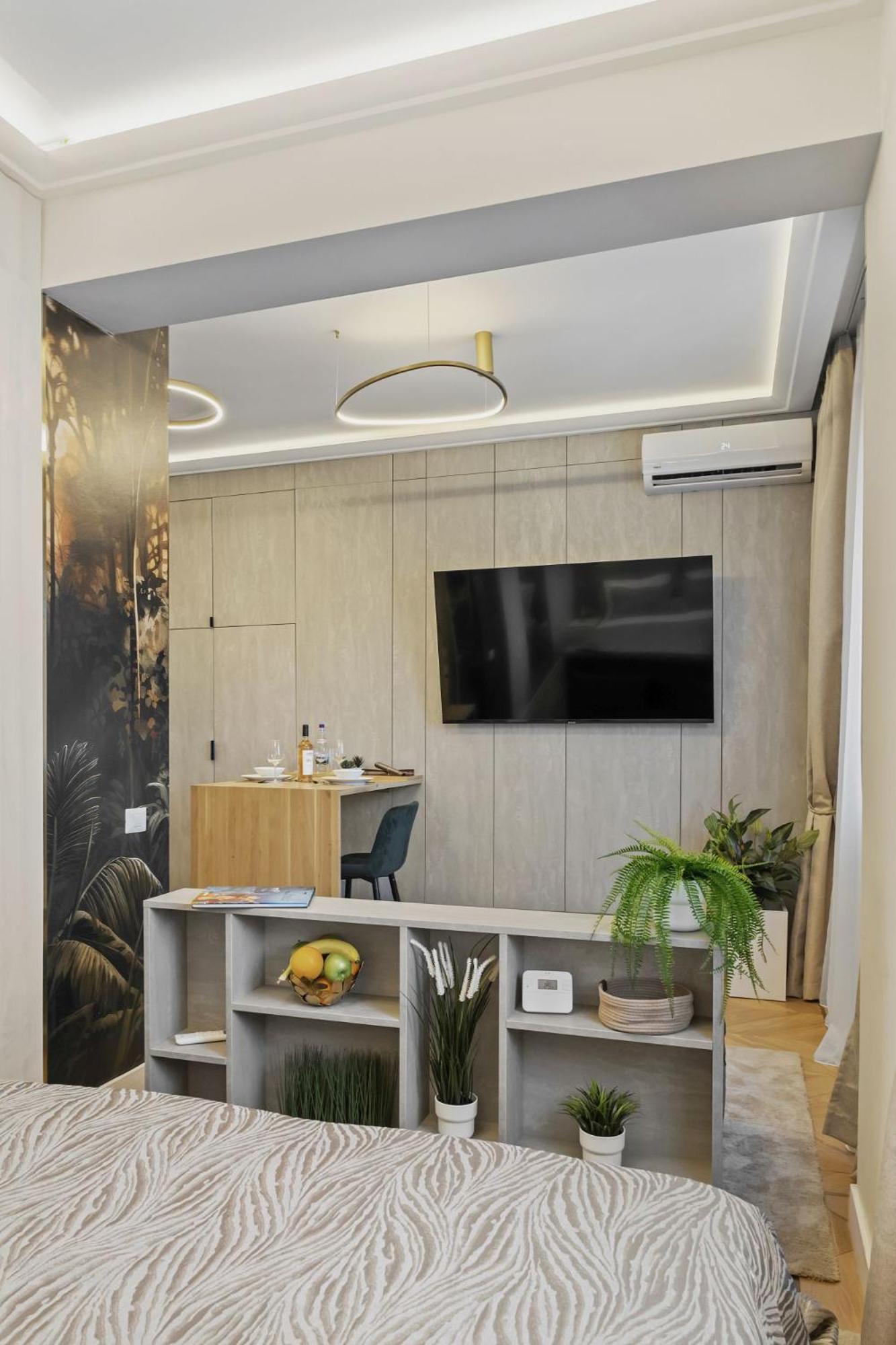 Studio Jungle Breath - City Centre Bucarest Exterior foto